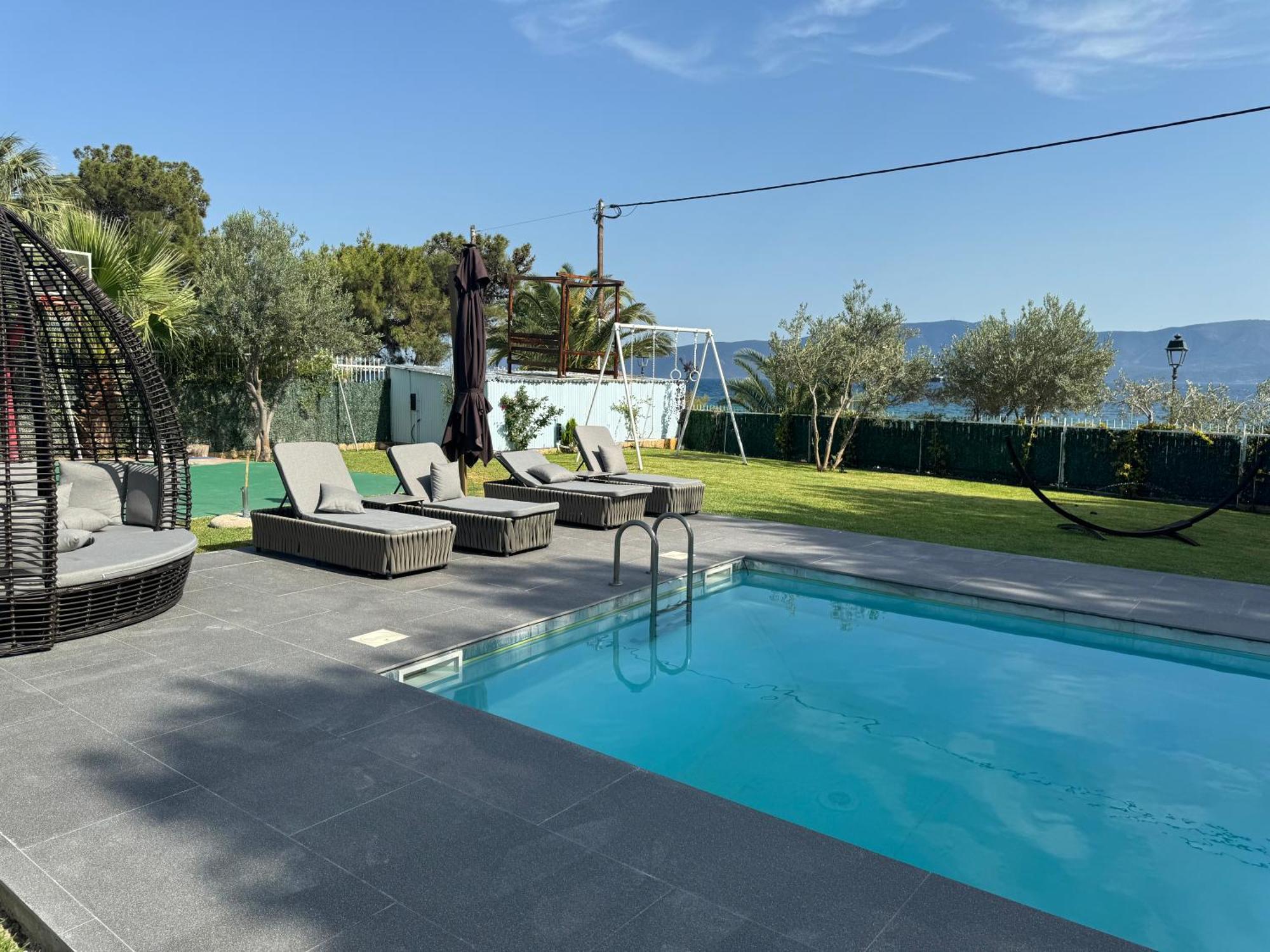 Kalamáki Zoza Luxury Villa Isthmia By The Sea With Private Pool מראה חיצוני תמונה