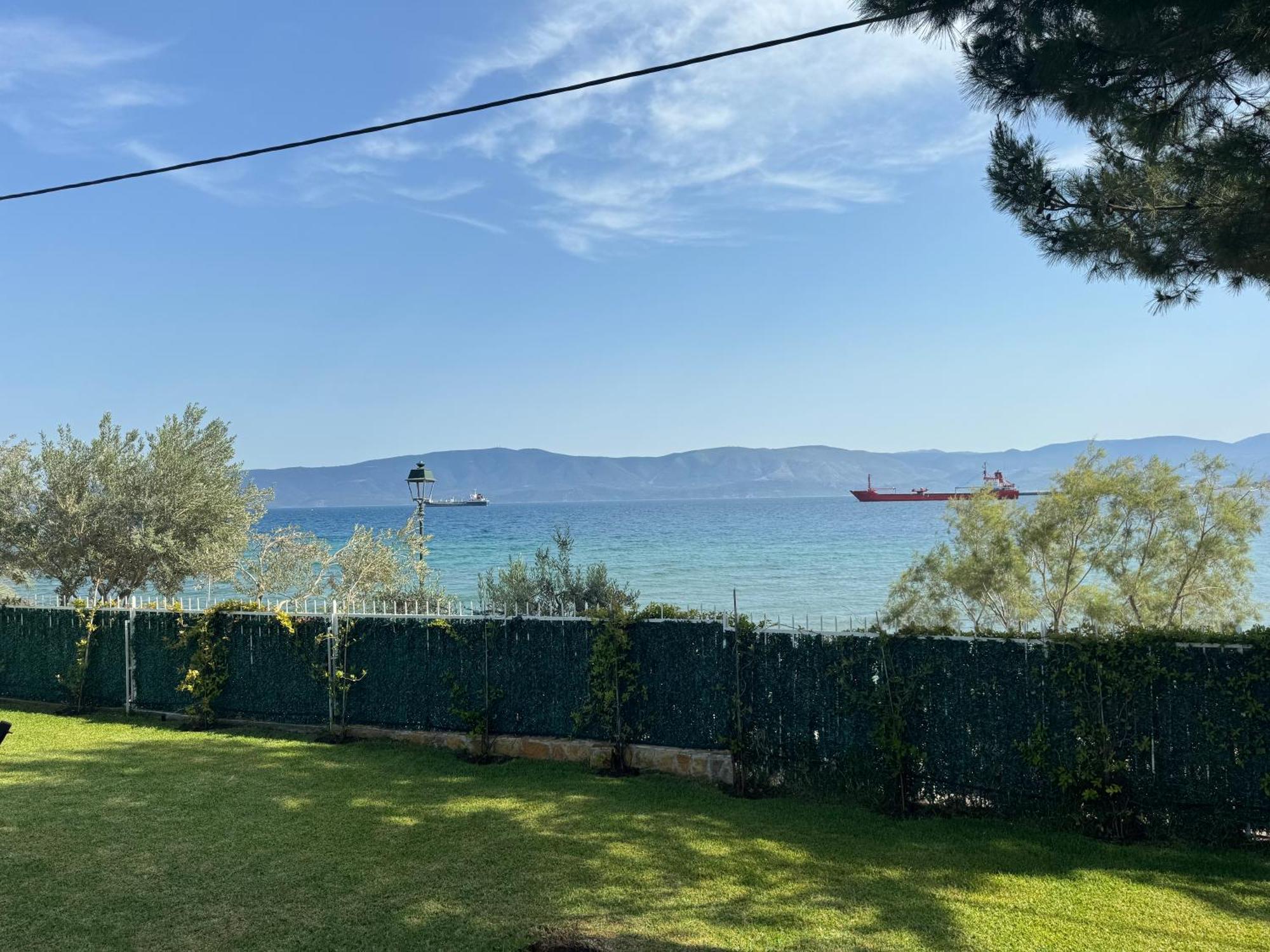 Kalamáki Zoza Luxury Villa Isthmia By The Sea With Private Pool מראה חיצוני תמונה