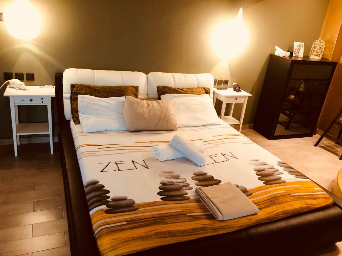 Kalamáki Zoza Luxury Villa Isthmia By The Sea With Private Pool מראה חיצוני תמונה